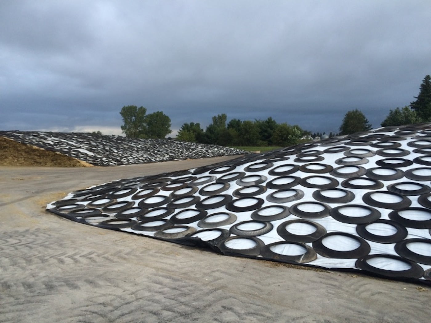 Bunker cover weights Ciut tire rings