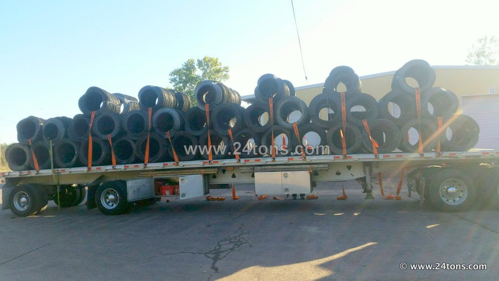 Tire ring base drum ballast for traffic Drum bases